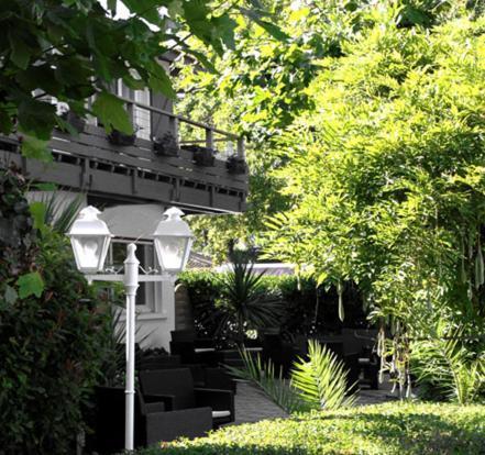 L Auberge De La Pointe Soustons Exterior photo
